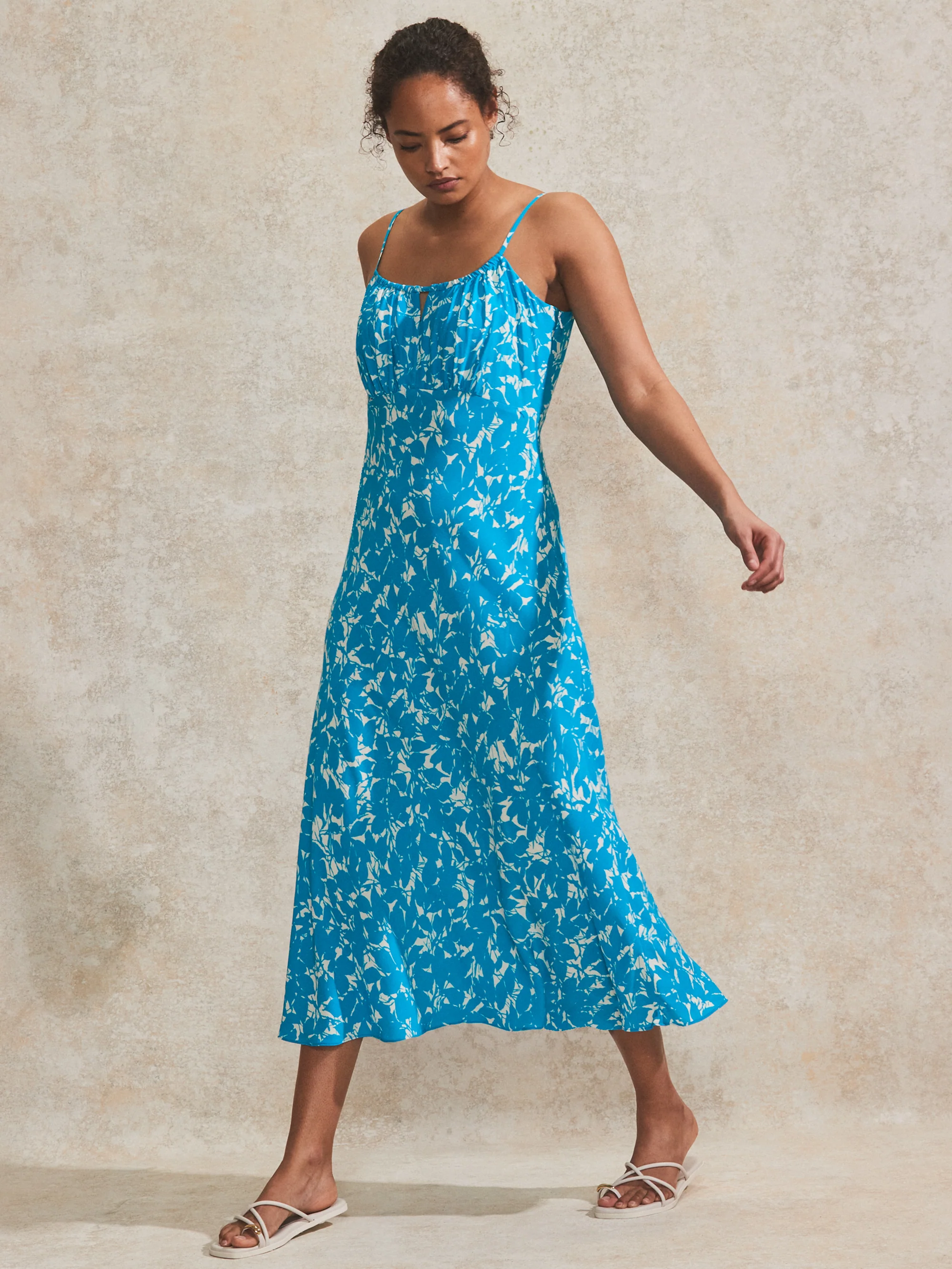 Blue Leaf-Print Keyhole-Detail Midi Dress