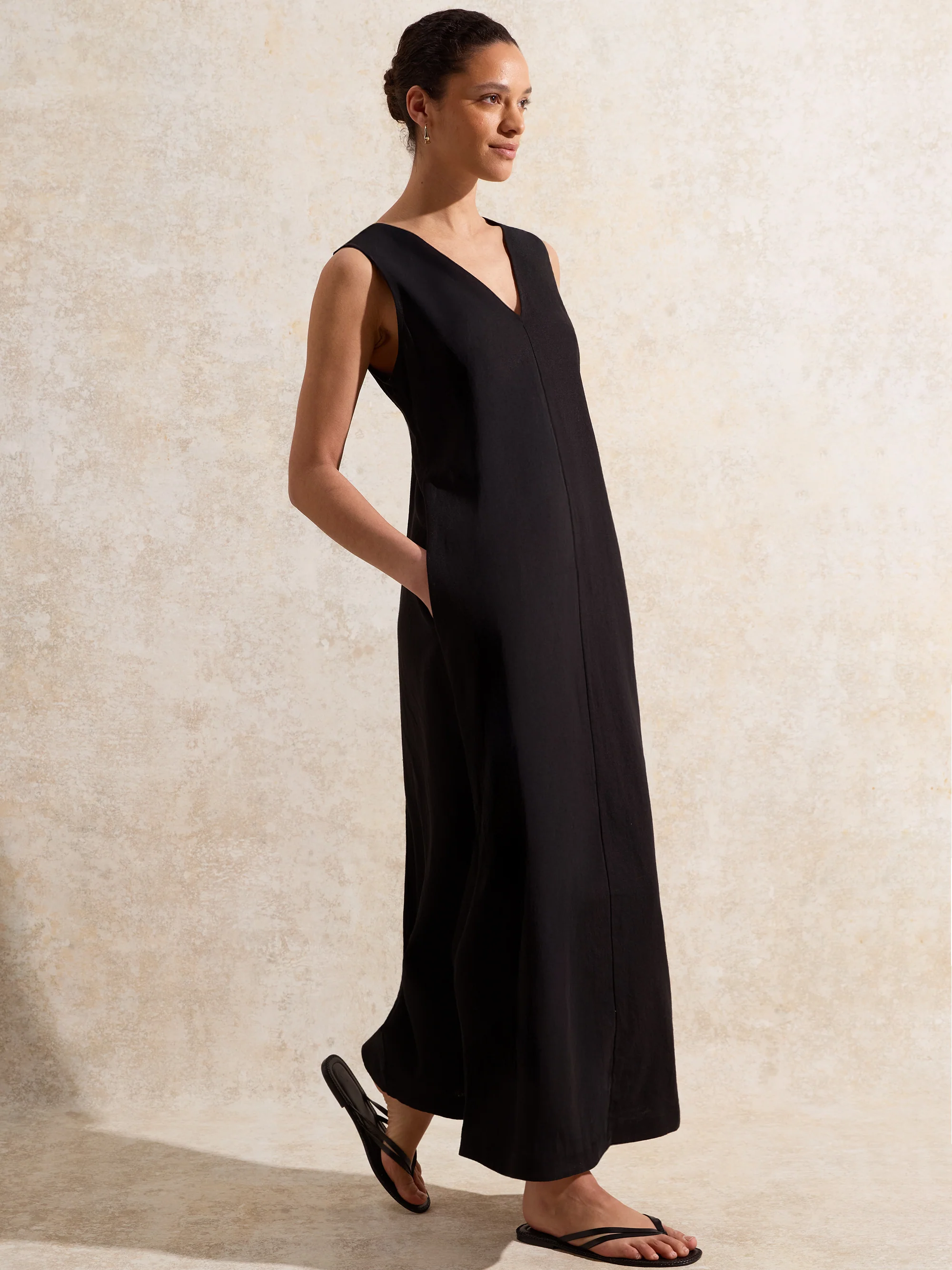 Black V-Neck Linen-Blend Maxi Dress